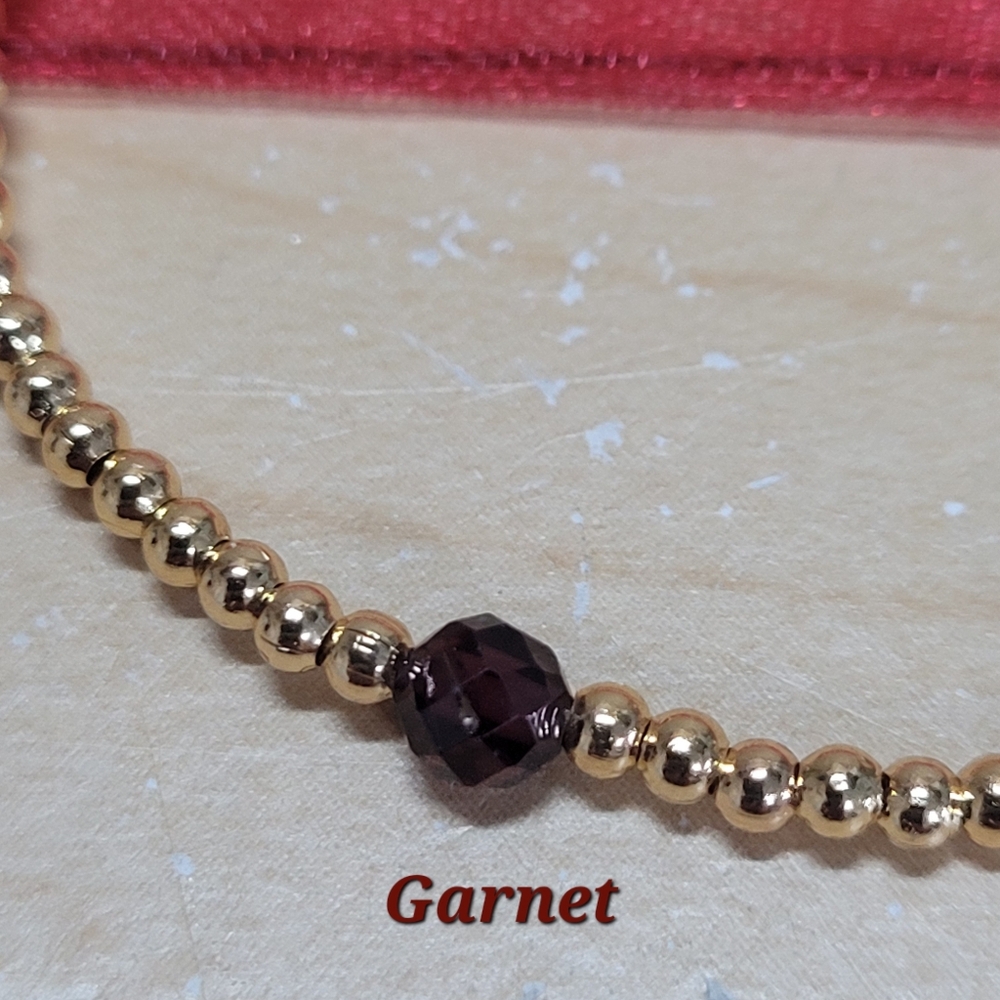 January Garnet Birthstone Bracelet 18K Gold-plated Brass Beads NWT - Picture 5 of 5